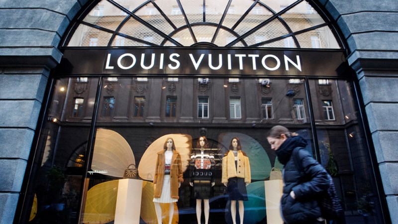 Coronavirus: Louis Vuitton owner to start making hand sanitiser